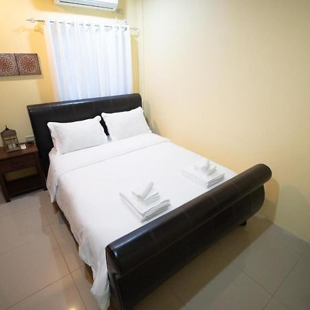 Stacys Place #1 2 Bedroom Apartment Port of Spain Buitenkant foto