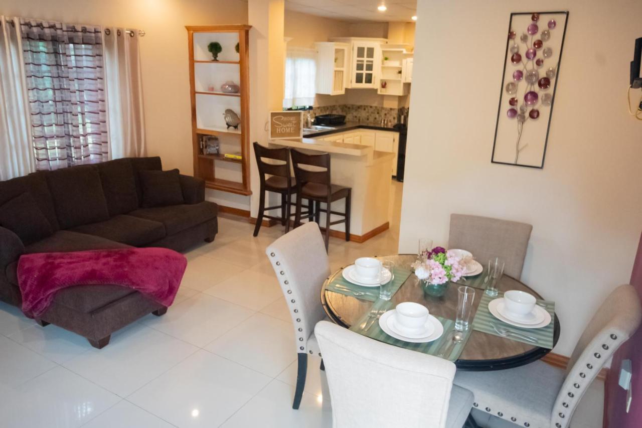 Stacys Place #1 2 Bedroom Apartment Port of Spain Buitenkant foto