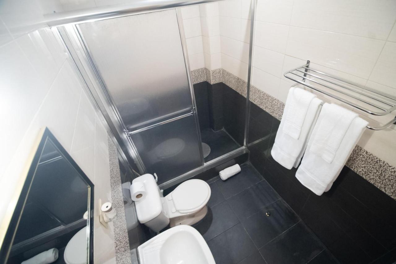 Stacys Place #1 2 Bedroom Apartment Port of Spain Buitenkant foto