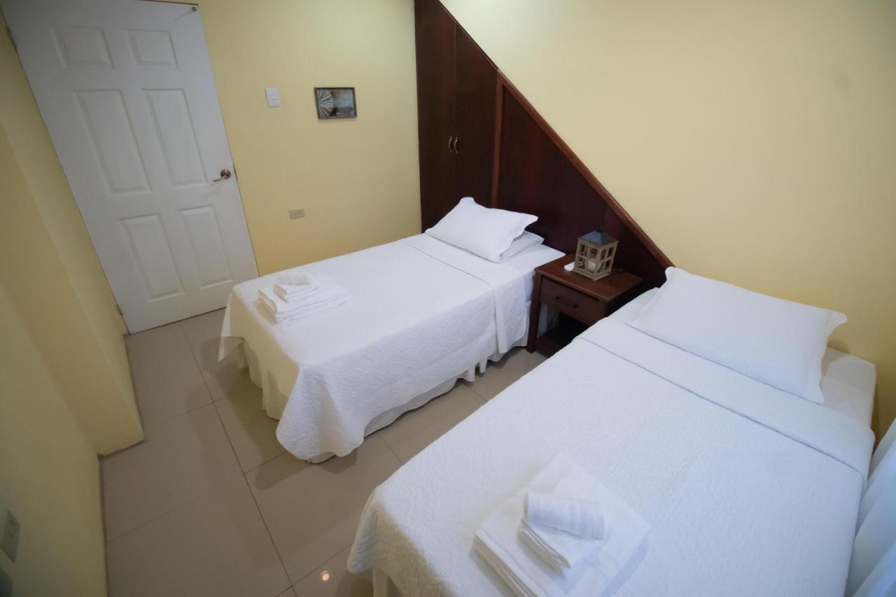 Stacys Place #1 2 Bedroom Apartment Port of Spain Buitenkant foto